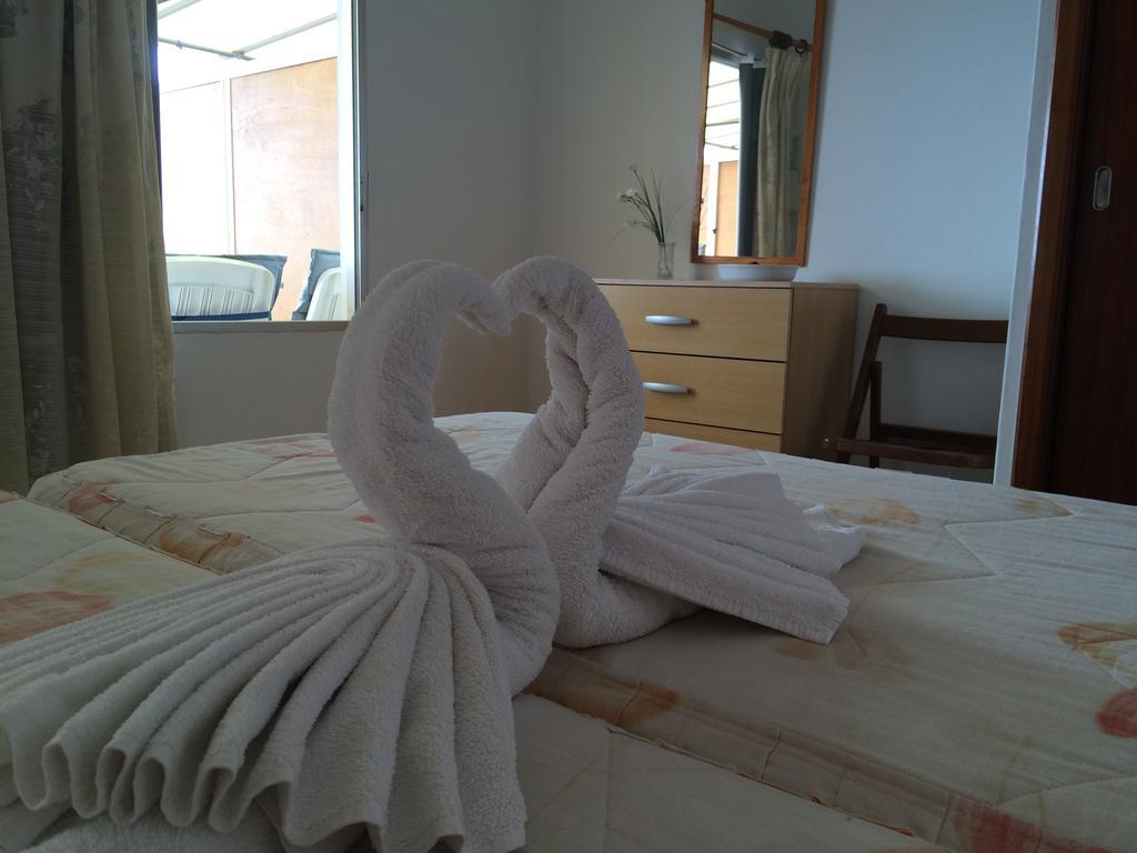Apartamentos Dominguez Calera Zimmer foto