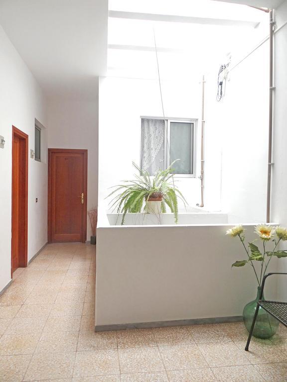 Apartamentos Dominguez Calera Exterior foto